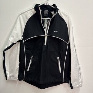 Nike Black and White Windbreaker  Jacket